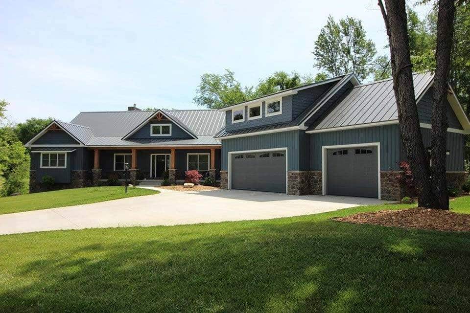 Winona Home Timber Rock Construction